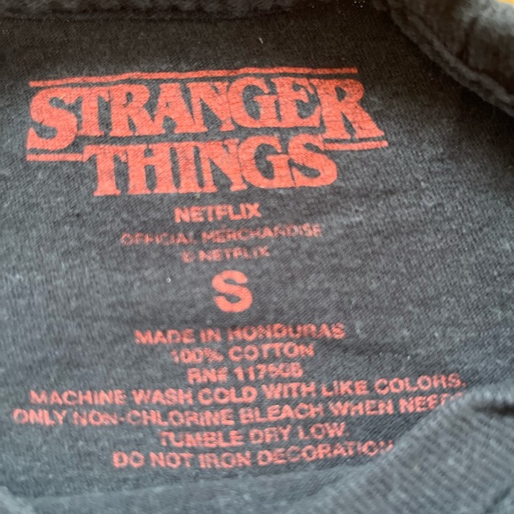 Stranger Things shirt - Picture 3 of 3